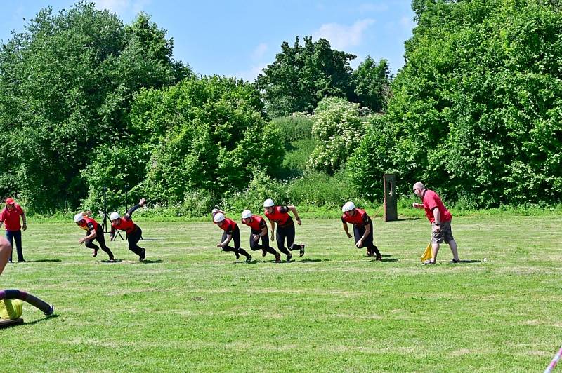 Ze středočeské krajské soutěže v Požárním sportu 2021.