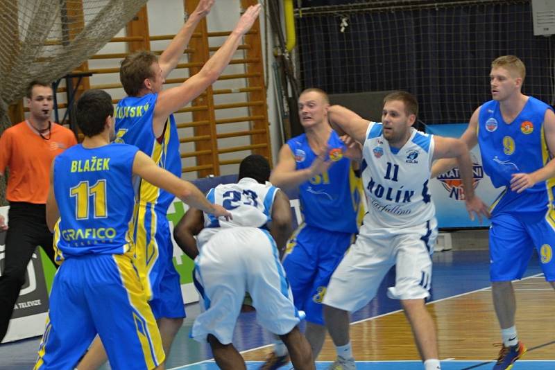 Z utkání BC Farfallino Kolín - BK Opava (77:86).