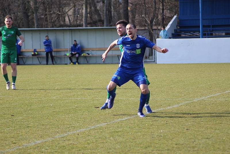 Z fotbalového utkání krajského přeboru Český Brod B - Polaban Nymburk (1:1)