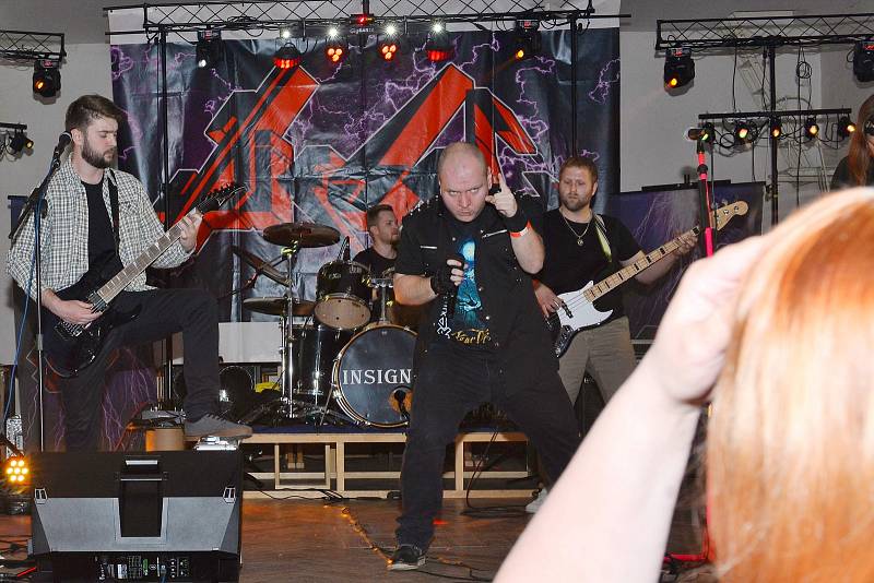 Cerhenická kapela Insignie pokřtila nové album v Nymburce.