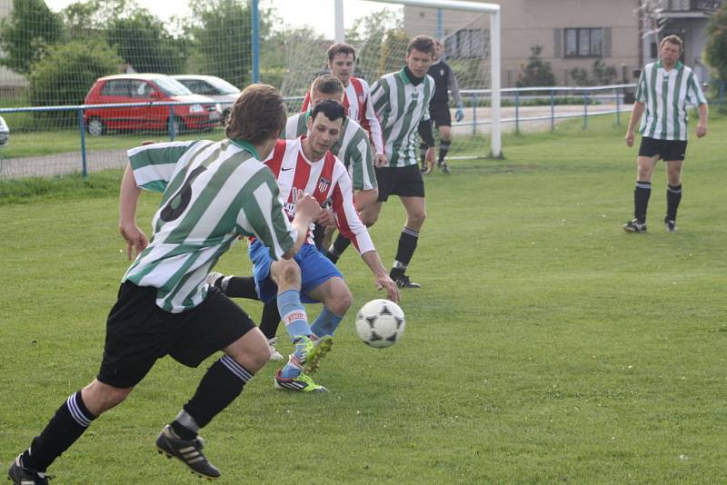 Z utkání Konárovice - Liblice (3:2).