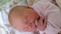 Adéla Dotlačilová se narodila 12. října 2021 v kolínské porodnici, vážila 4530 g a měřila 52 cm. V Čestíně ji přivítal bráška Lexík (6) a rodiče Marie a Michal.