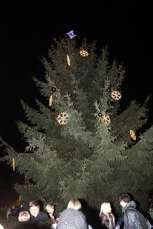 Rozsvícení vánočního stromu v Kolíně