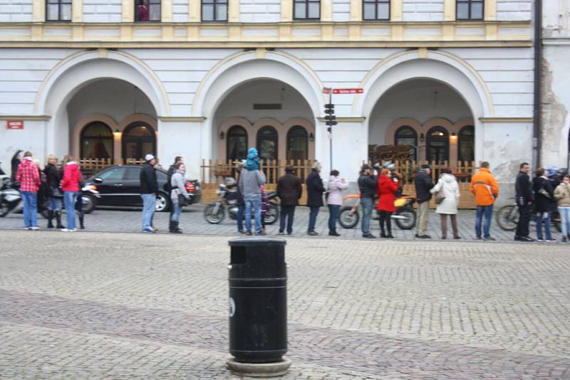 Vánoční vyjížďka kolínských motorkářů, kterou organizuje Kolínská verbež.