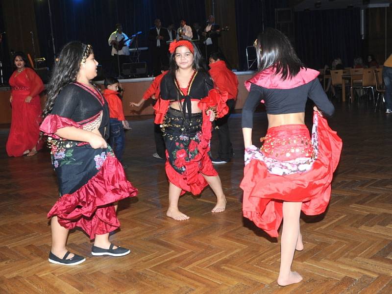 První celorepublikový romský ples v Kolíně