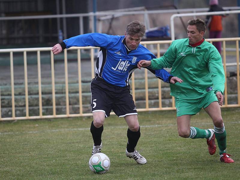 Z utkání Býchory - Nebovidy (1:0).