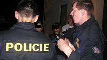 Kolínští policisté kontrolovali nalévání alkoholu mladistvým