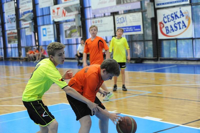 Kolínské sportovní dny 2015 - basketbal.