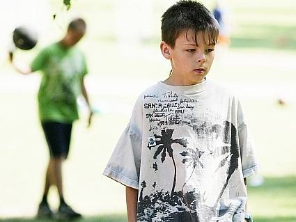 Mladí basketbalisté z Kolína na letním táboře v Běstvině.