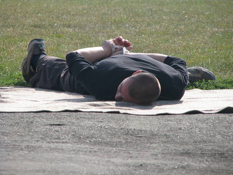 Kolínské letiště okupovali teroristé s antraxem, naštěstí šlo jen o cvičení