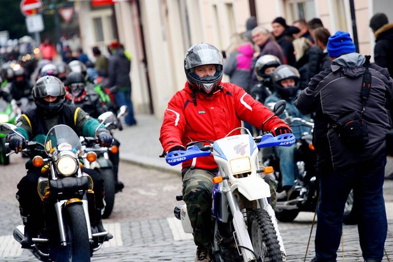 Vánoční výjezd motorkářů pod taktovkou Kolínské verbeže