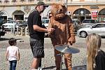 V klipu mohly hrát maminky s dětmi z celého Kolínska. Za odměnu získaly CD i vstupenky na křest.