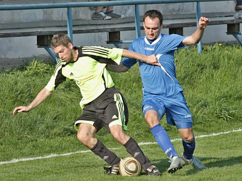 Z utkání Kouřim - Bečváry (2:2, PK 5:4).