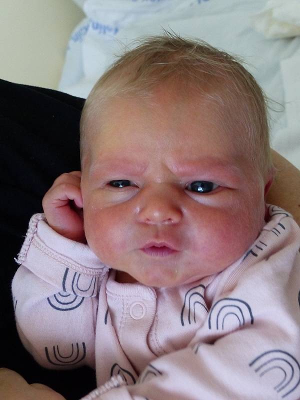 Natálie Tylchrtová se narodila 6. května 2022 v kolínské porodnici, vážila 3380 g a měřila 47 cm. Do Libáně si ji odvezl bráška Toník (2) a rodiče Eva a Lukáš.