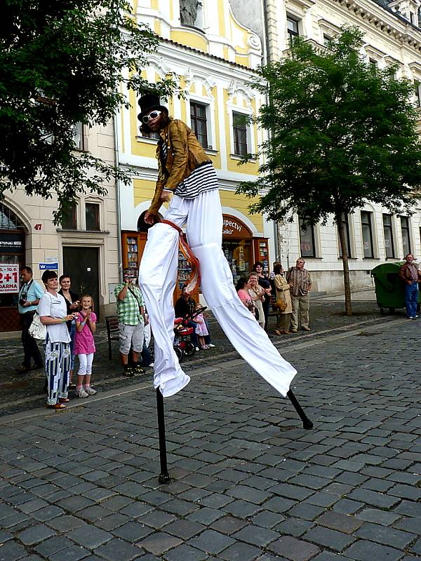 Hlavní slavnostní průvod Kmochova Kolína 2012