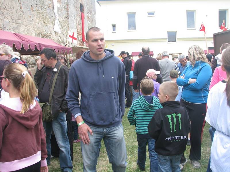 Středověk na tvrzi, Nebovidy 21. června 2014