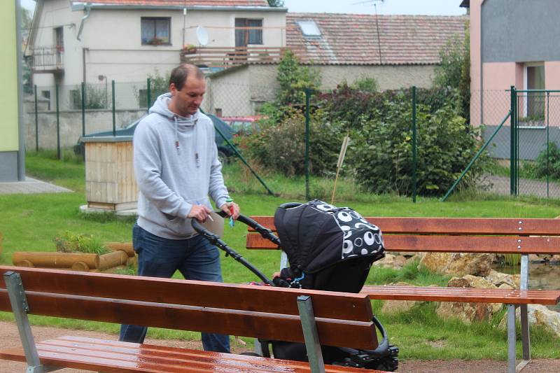 Den otevřených dveří v Environmentálním centru Cerhenice.