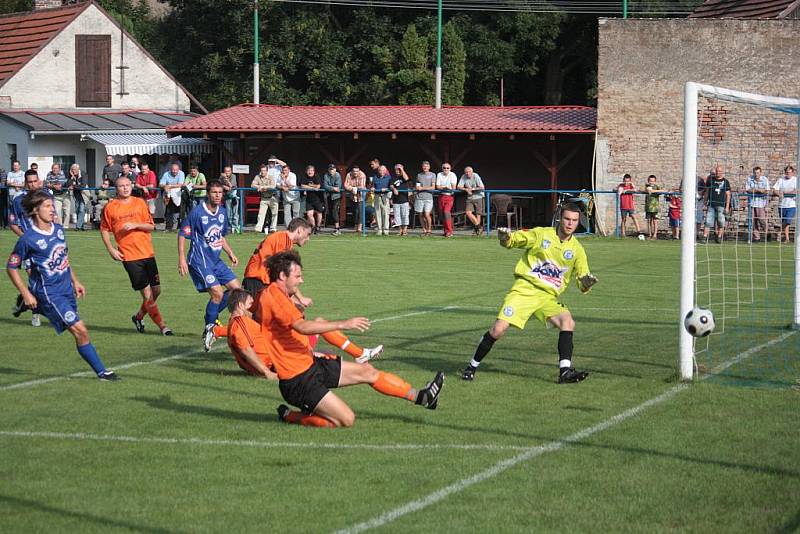 Z utkání Polepy - SK Kladno B (1:3)