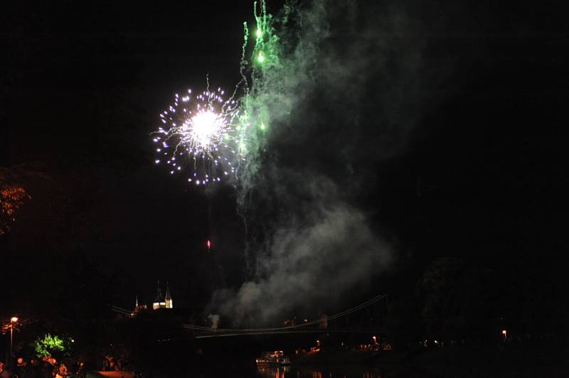 Bohatý kulturní program v podvečer Dne záchranářů 2012