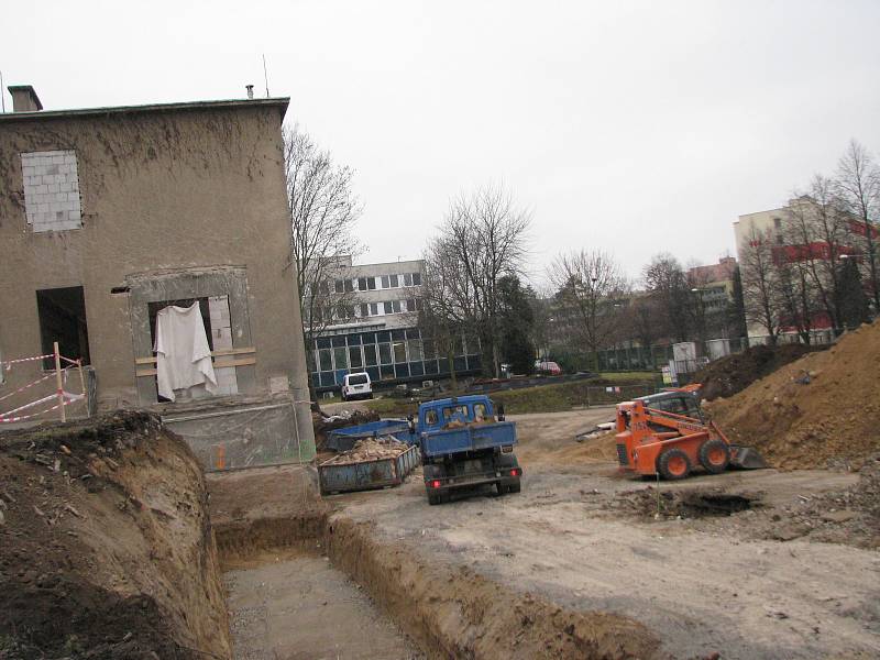 Z rekonstrukce pavilonu bývalé patologie v areálu Oblastní nemocnice v Kolíně.