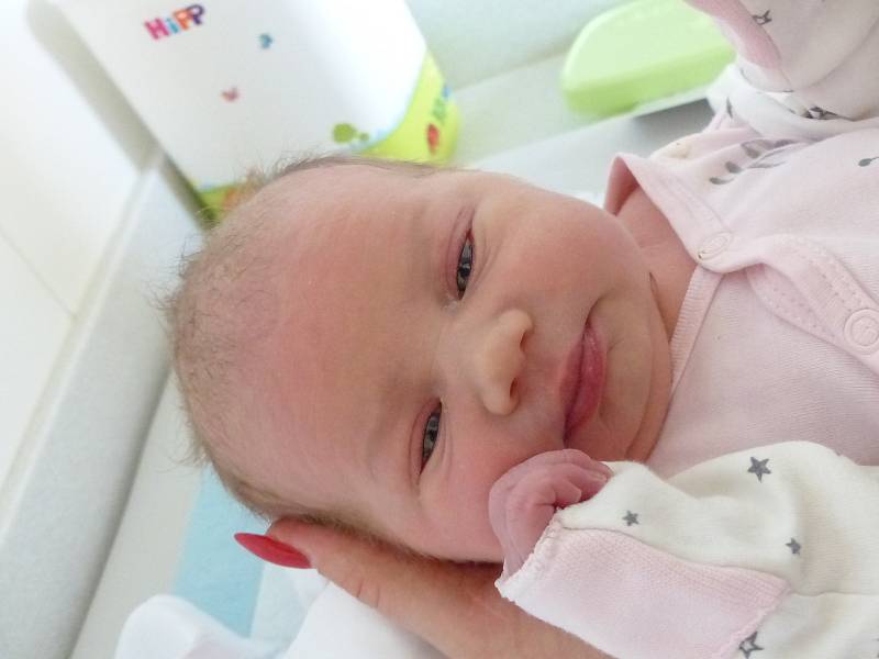 Adriana Dudková se narodila 28. září 2022 v kolínské porodnici, vážila 3485 g a měřila 52 cm. Do Zhoře odjela s maminkou Veronikou a tatínkem Petrem.