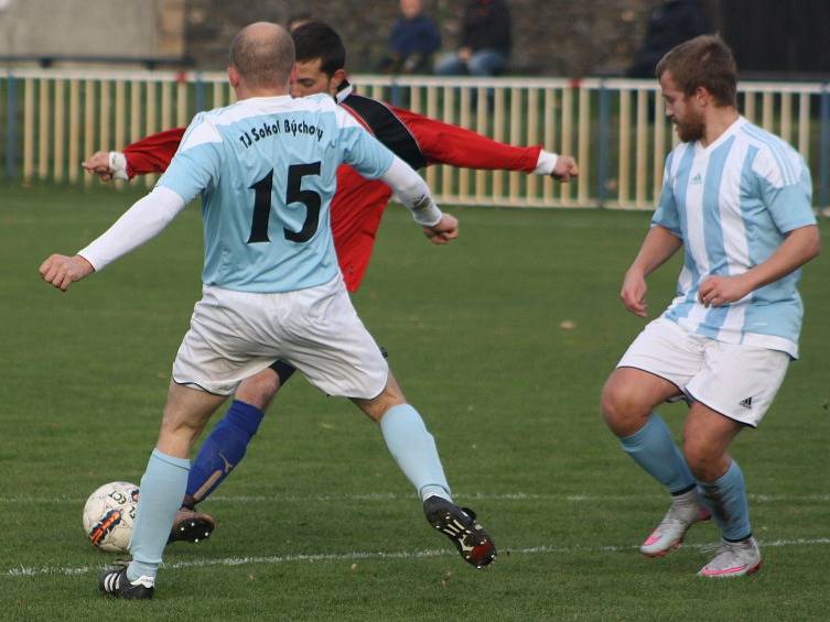 Z utkání Býchory - Červené Pečky (3:1).