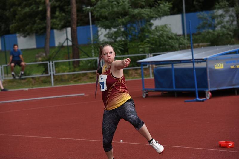 Atletický stadión Mirka Tučka v Borkách hostil 3. kolo prvoligové soutěže družstev mužů a žen. Vrcholem závodu byl druhý start dvojnásobné olympijské vítězky Barbory Špotákové.