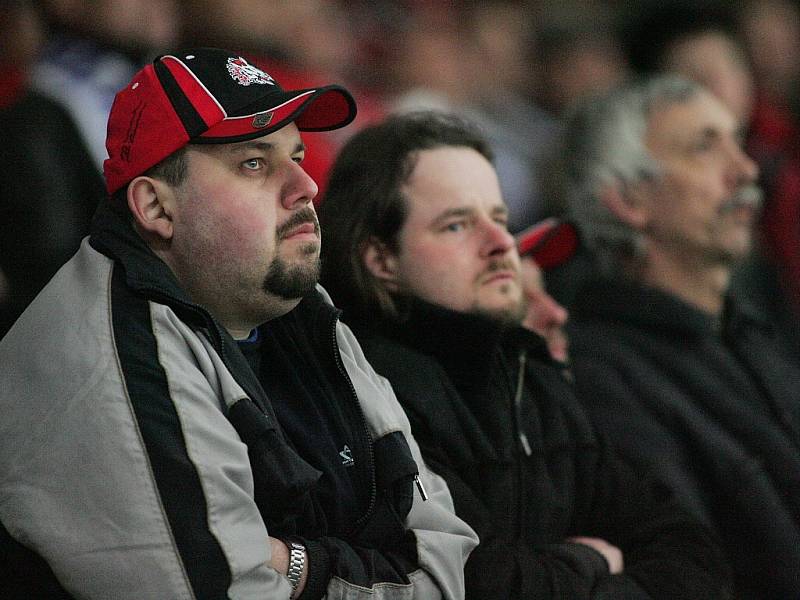 Z utkání osmifinále play off druhé hokejové ligy Kolín - Tábor (4:5 v prodloužení).