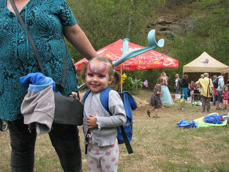 Rodinný festival Kouřimská skála zahájil pohádkový program