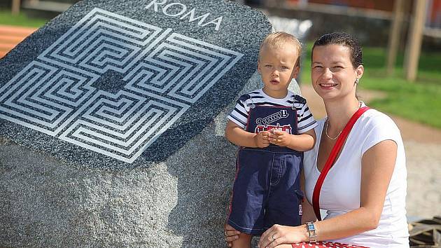 Při návštěvě středočeského hejtmana v Pečkách, kdy si mimo jiné prohlédl i nově revitalizovaný park, mu obyvatelé vylíčili bezpečností situaci ve městě