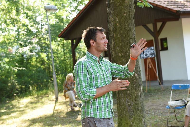 Otevřenou ulici zahájil starosta města Vít Rakušan a skupina Kolíňanka.