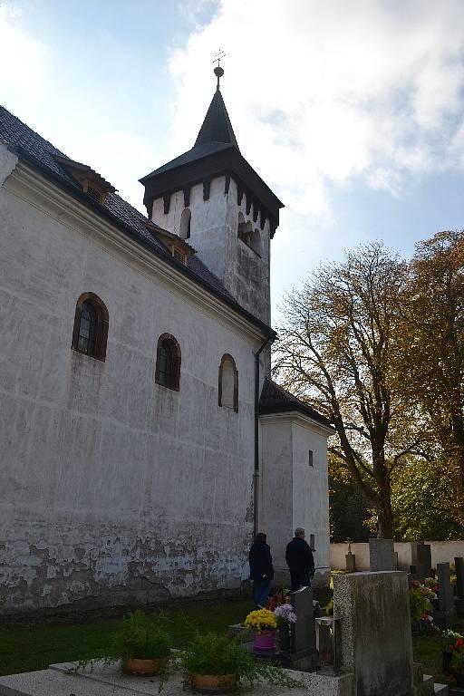 Svrňovští zrenovovali zvon díky sbírce