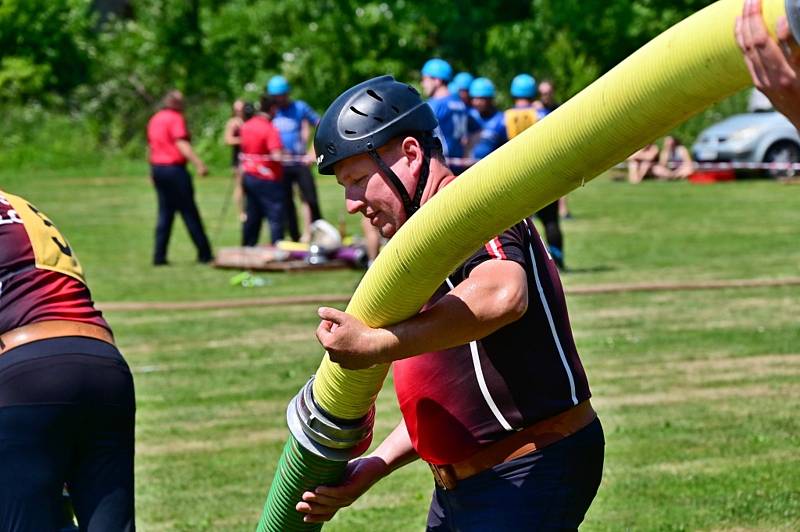 Ze středočeské krajské soutěže v Požárním sportu 2021.