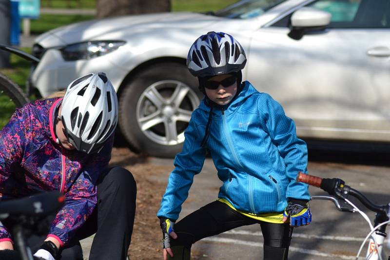 První cyklovyjížďka a slavnostní zahájení provozu Cyklistického centra v Kolíně