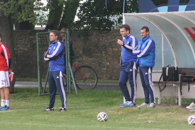 Slovan Bratislava pod trenérem Františkem Strakou strávil v Ratboři tři dny.