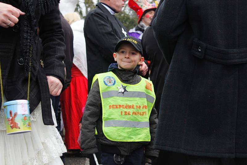 Masopustní průvod prošel obcí Tatce.