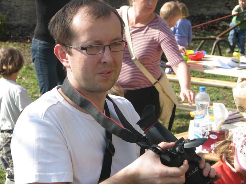 Velikonoční tvoření a vynášení Morany v Nebovidech