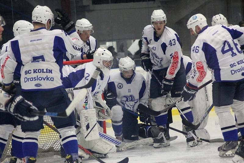 Z hokejového utkání play off Krajské ligy Kolín B - Kralupy n. V. (2:4).