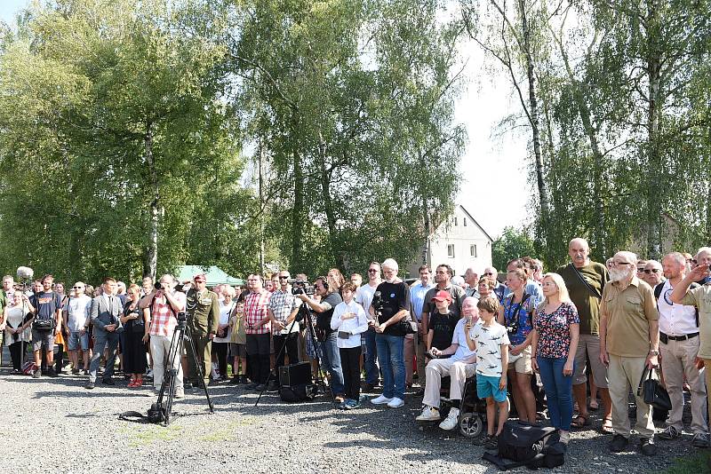 Z otevření památníku 3. odboje v Lošanech u Kolína v pátek 26. srpna 2022.