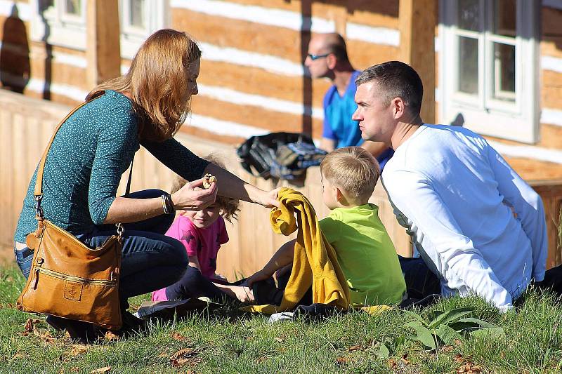 Svatohavelskému posvícení přálo počasí.