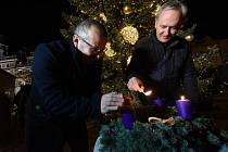 I druhá adventní svíčka byla v Kolíně zapálena bez naplánovaného kulturního programu.
