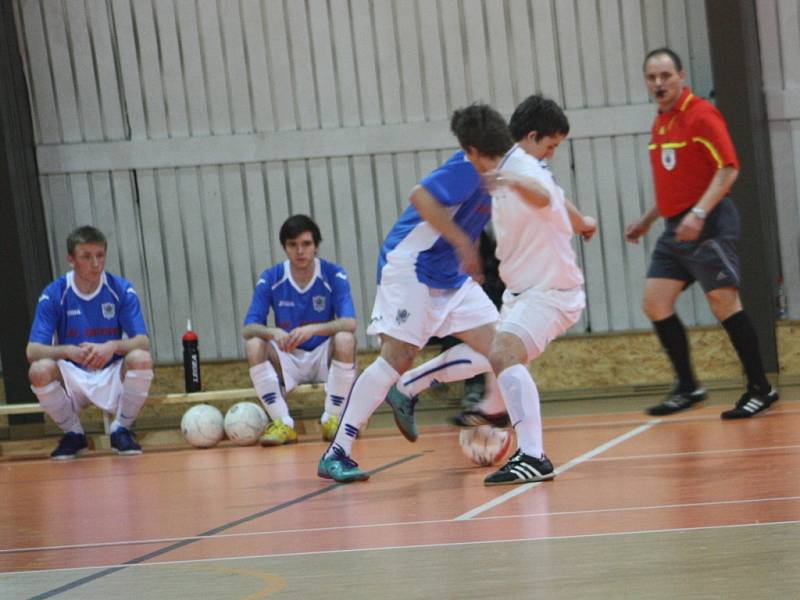 Z utkání SKP Kolín - FC O.K. Kladno (8:7). 