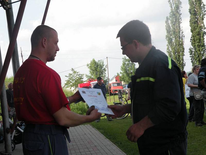 Druhé kolo Podlipanské ligy v Rostoklatech