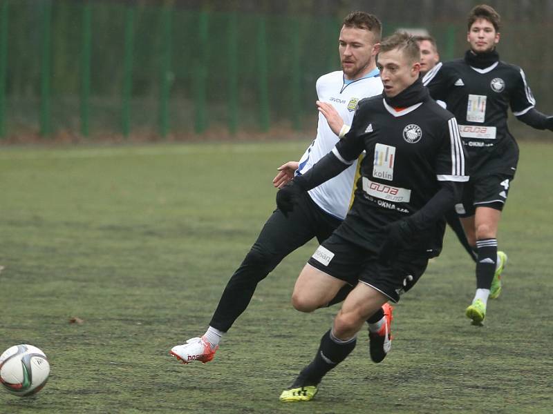 Z přípravného utkání FK Kolín - Neratovice (1:2).