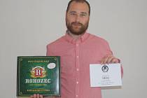 Zdeněk Jirkovský z Kolína získal karton piv značky Rohozec a poukázku v hodnotě 100,-Kč do kolínské kavárny Kristián.