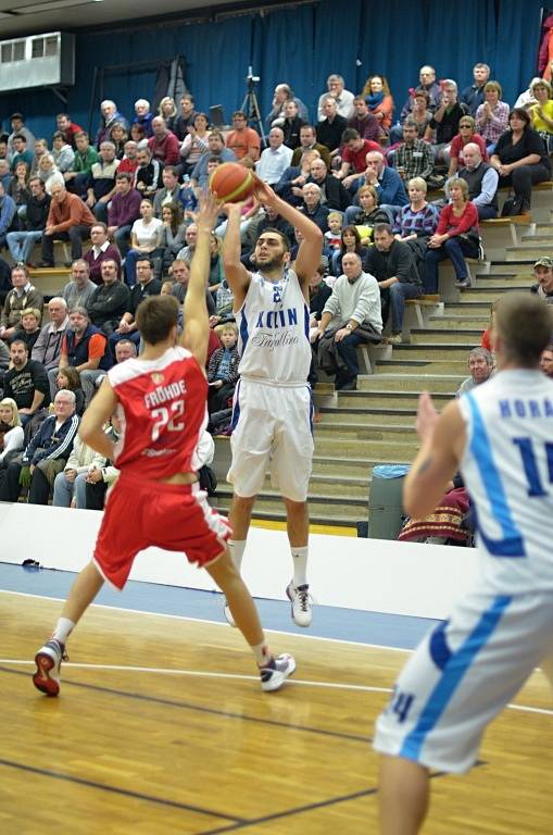 Z utkání BC Farfallino Kolín - Jindřichův Hradec (94:58).