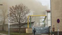 K výbuchu a následnému požáru došlo v kolínské elektrárně v pondělí 28. prosince.