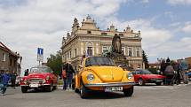 Na svátek práce se v Českém Brodě již tradičně uskutečnil závod automobilů a motocyklů vyrobených před rokem 1960.