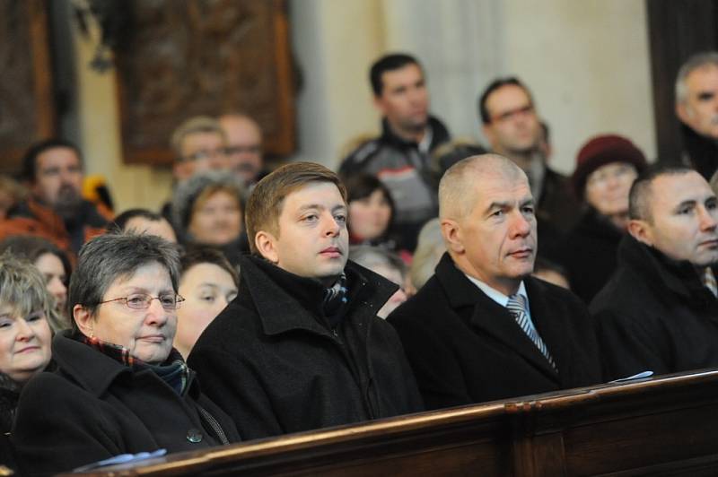 Po šesti letech rekonstrukce se první adventní neděli opět otevřely dveře kolínského chrámu svatého Bartoloměje.  