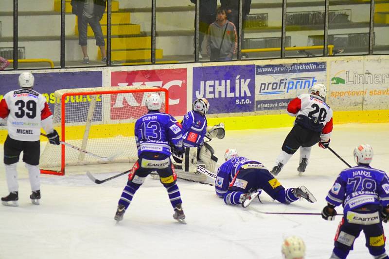 Z utkání SC Kolín - Klatovy (5:4).